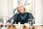 erika-pluhar:-„heute-wird-so-viel-tamtam-ums-essen-gemacht“ erika-pluhar:-„heute-wird-so-viel-tamtam-ums-essen-gemacht“