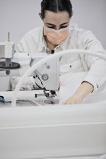 keine-shows,-keine-kaeufer:-die-tiefe-krise-der-modeindustrie keine-shows,-keine-kaeufer:-die-tiefe-krise-der-modeindustrie