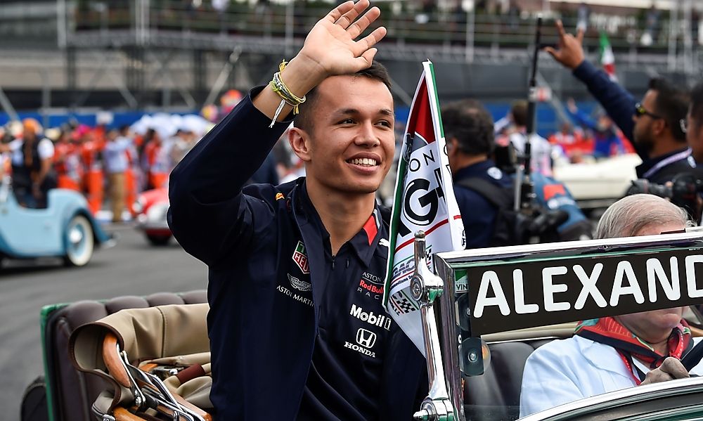 red-bull-pilot-albon-gewann-virtuellen-brasilien-grand-prix red-bull-pilot-albon-gewann-virtuellen-brasilien-grand-prix