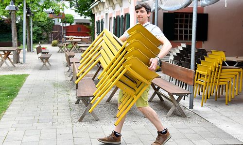 die-hilfe-ist-angerichtet:-wie-die-gastronomie-das-jahr-ueberleben-soll die-hilfe-ist-angerichtet:-wie-die-gastronomie-das-jahr-ueberleben-soll