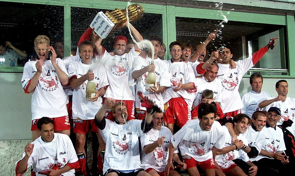 heute-vor-20-jahren-feierte-der-gak-den-zweiten-cupsieg-der-klubgeschichte heute-vor-20-jahren-feierte-der-gak-den-zweiten-cupsieg-der-klubgeschichte