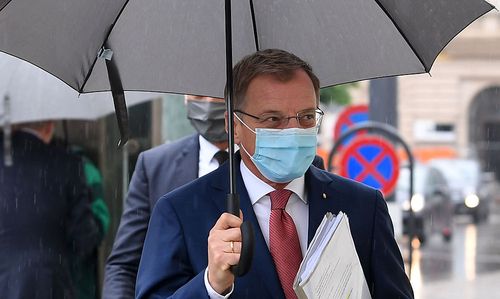 stelzer-draengt-auf-standortgarantie-fuer-regionalflughaefen stelzer-draengt-auf-standortgarantie-fuer-regionalflughaefen