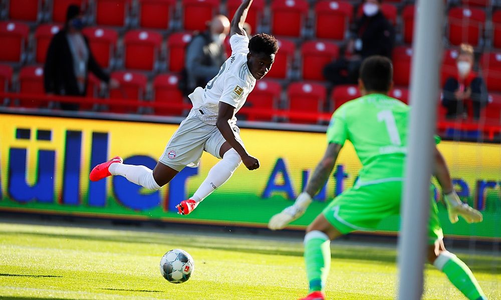 bayern-gewinnt-gegen-harmlose-berliner-mit-2:0 bayern-gewinnt-gegen-harmlose-berliner-mit-2:0