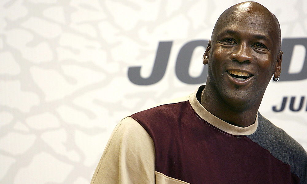 schuhe-von-michael-jordan-fuer-520.000-euro-versteigert schuhe-von-michael-jordan-fuer-520.000-euro-versteigert
