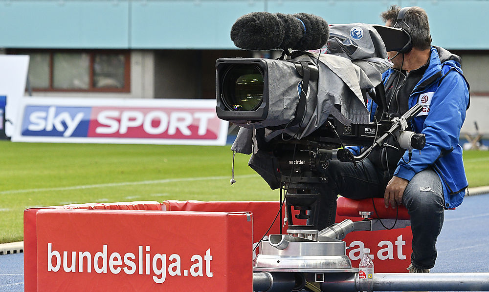 orf-sichert-sich-bundesliga-rechte:-ein-deal-mit-vier-siegern orf-sichert-sich-bundesliga-rechte:-ein-deal-mit-vier-siegern