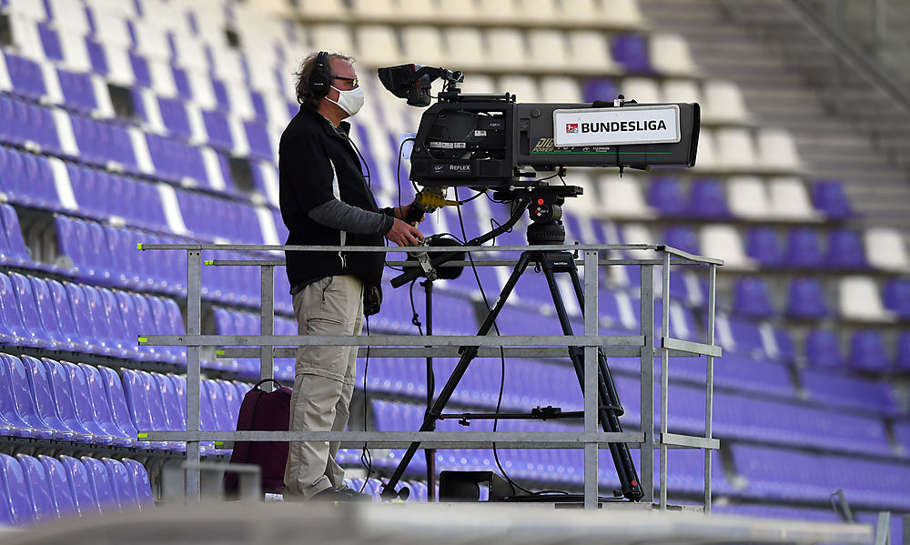 amazon-sichert-sich-tv-rechte-fuer-sieben-weitere-spiele-und-relegation amazon-sichert-sich-tv-rechte-fuer-sieben-weitere-spiele-und-relegation