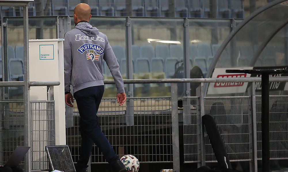 sturm-braucht-einen-neuen-trainer sturm-braucht-einen-neuen-trainer