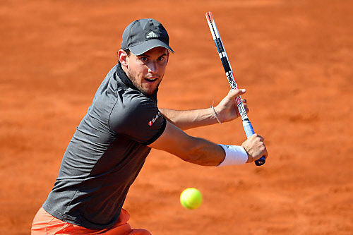 dominic-thiem-gewinnt-auftaktspiel-beim-turnier-der-adria-tour-in-belgrad dominic-thiem-gewinnt-auftaktspiel-beim-turnier-der-adria-tour-in-belgrad