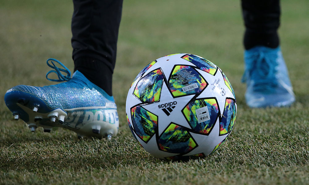 fussballverein-stellt-klar:-die-erde-ist-eine-scheibe fussballverein-stellt-klar:-die-erde-ist-eine-scheibe