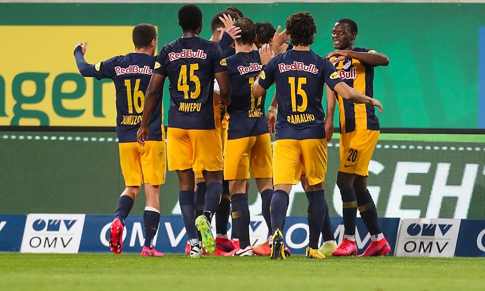 7:2!-salzburg-zerlegt-rapid-in-alle-einzelteile-und-ist-fast-fix-meister 7:2!-salzburg-zerlegt-rapid-in-alle-einzelteile-und-ist-fast-fix-meister