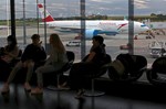 zug-statt-flug:-aua-baut-bahnanschluss-von-salzburg-zum-flughafen-wien-aus zug-statt-flug:-aua-baut-bahnanschluss-von-salzburg-zum-flughafen-wien-aus