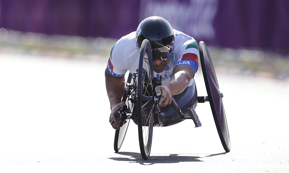 nach-horror-sturz:-alessandro-zanardi-in-reha-klinik-verlegt nach-horror-sturz:-alessandro-zanardi-in-reha-klinik-verlegt