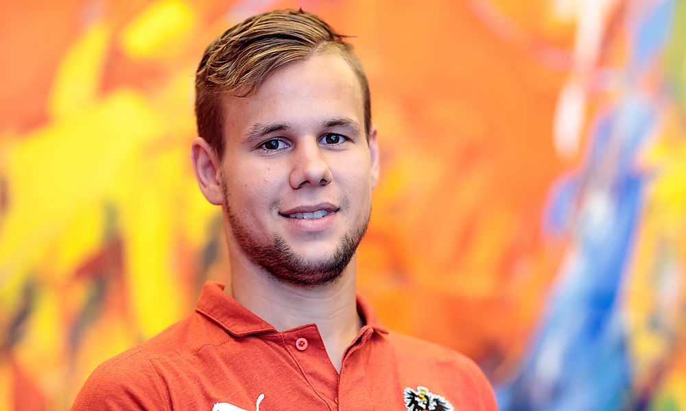 louis-schaubs-tage-beim-1.-fc-koeln-sind-gezaehlt louis-schaubs-tage-beim-1.-fc-koeln-sind-gezaehlt