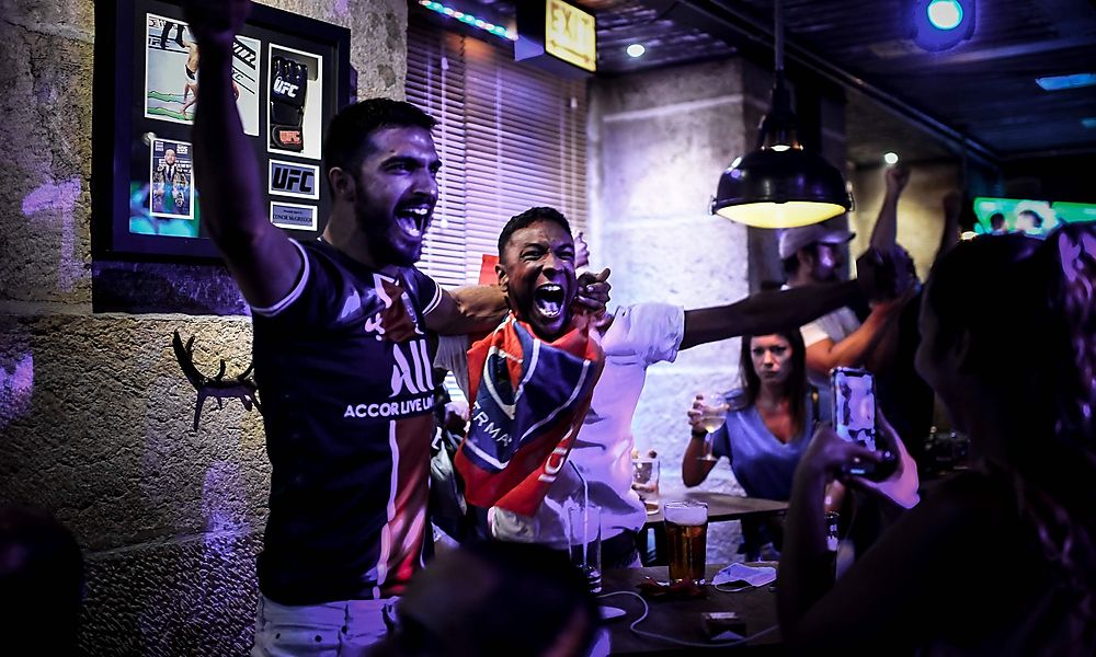 aufregung-um-psg-trikots-im-stadtzentrum-von-marseille aufregung-um-psg-trikots-im-stadtzentrum-von-marseille