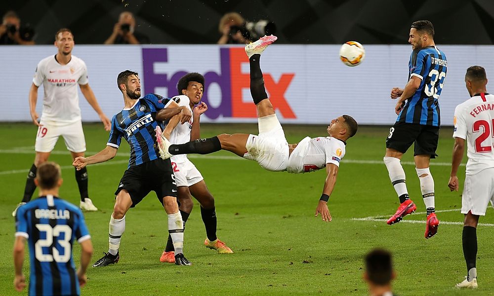 sevilla-jubelt:-per-fallrueckzieher-zum-europa-league-titel sevilla-jubelt:-per-fallrueckzieher-zum-europa-league-titel