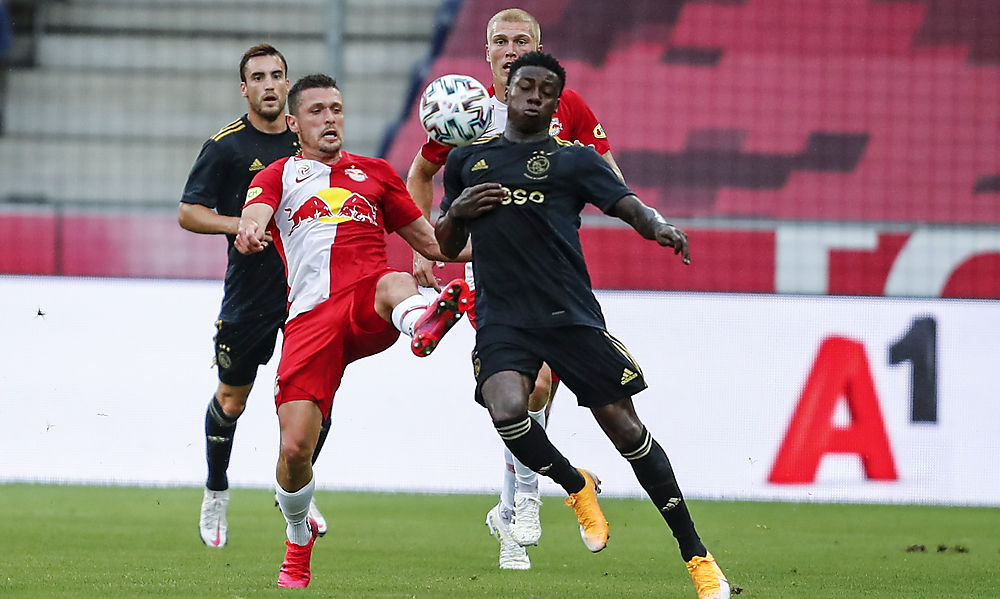 salzburg-muss-sich-ajax-deutlich-geschlagen-geben salzburg-muss-sich-ajax-deutlich-geschlagen-geben