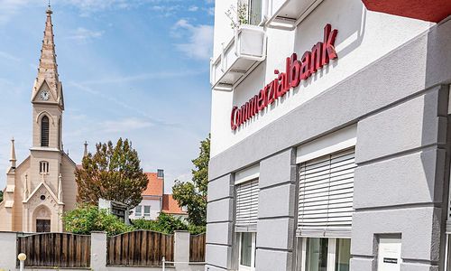 commerzialbank-chef-pucher-in-privatkonkurs commerzialbank-chef-pucher-in-privatkonkurs