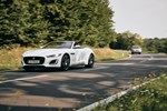 jaguar-f-type:-gadse-mit-zweierlei-fradse jaguar-f-type:-gadse-mit-zweierlei-fradse