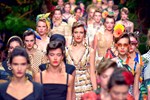 italiens-mode-versucht-neustart:-modeschauen-in-florenz-und-mailand italiens-mode-versucht-neustart:-modeschauen-in-florenz-und-mailand