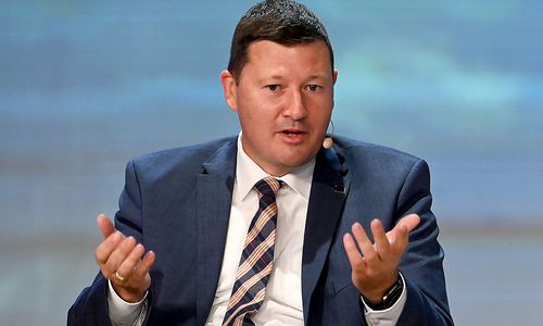 vertreter-der-eu-kommission-zerpflueckt-antrag-von-finanzminister-bluemel vertreter-der-eu-kommission-zerpflueckt-antrag-von-finanzminister-bluemel