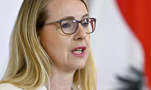 schramboeck-bastelt-an-oesterreich-konsortium-fuer-man-standort-in-steyr schramboeck-bastelt-an-oesterreich-konsortium-fuer-man-standort-in-steyr