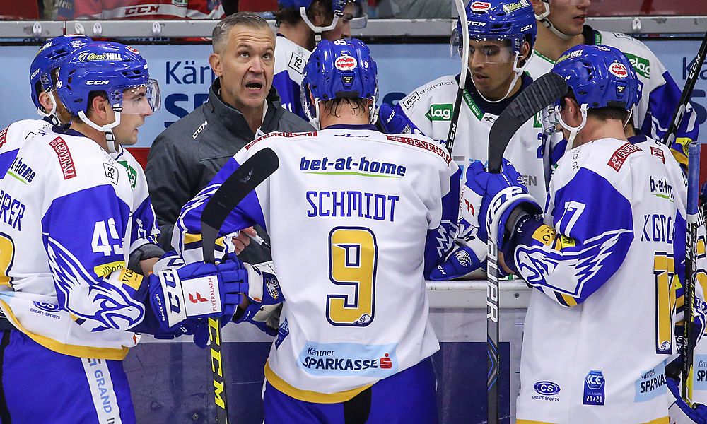 der-ganze-druck-lastet-jetzt-auf-dem-neuen-vsv-goalie der-ganze-druck-lastet-jetzt-auf-dem-neuen-vsv-goalie