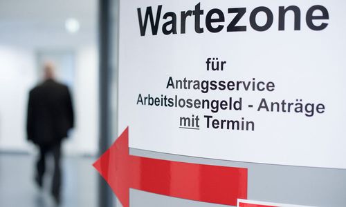 um-4000-arbeitslose-mehr-als-in-der-vorwoche um-4000-arbeitslose-mehr-als-in-der-vorwoche