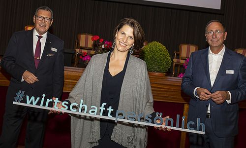 edtstadler-warnt-vor-neuen-reisewarnungen edtstadler-warnt-vor-neuen-reisewarnungen