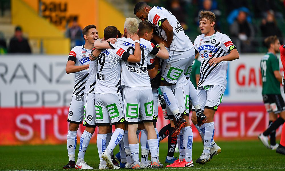 der-sk-sturm-laesst-ried-nicht-den-funken-einer-chance der-sk-sturm-laesst-ried-nicht-den-funken-einer-chance
