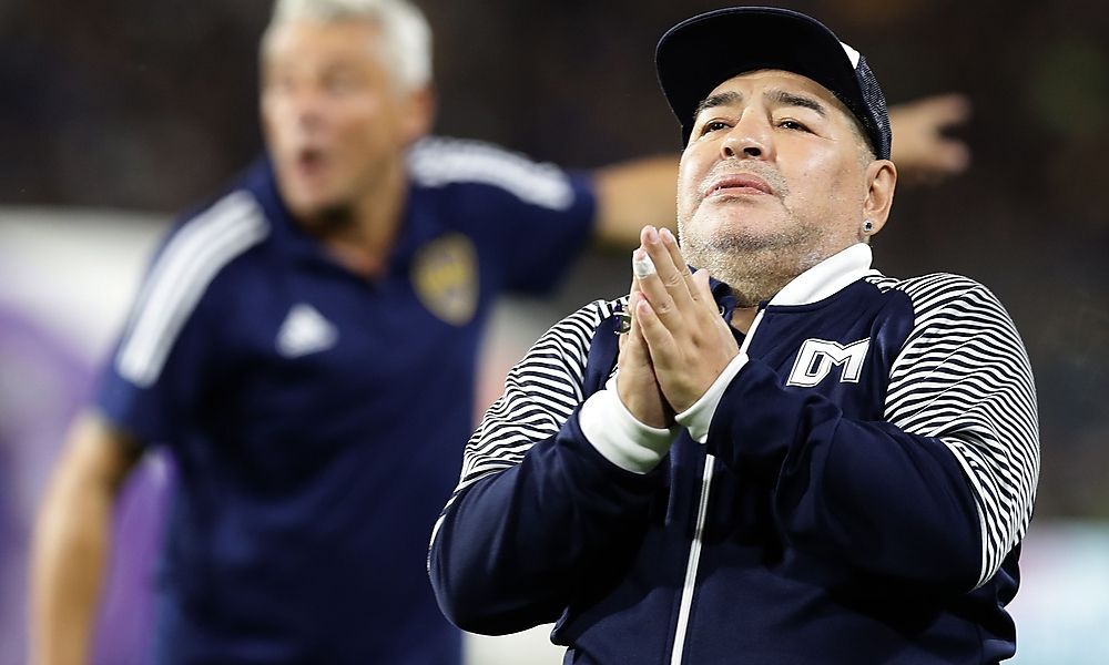 diego-maradona-begibt-sich-wegen-alkoholismus-in-behandlung diego-maradona-begibt-sich-wegen-alkoholismus-in-behandlung
