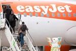 easyjet-und-gategroup-testen-verkauf-von-snacks-an-bord-per-handy easyjet-und-gategroup-testen-verkauf-von-snacks-an-bord-per-handy
