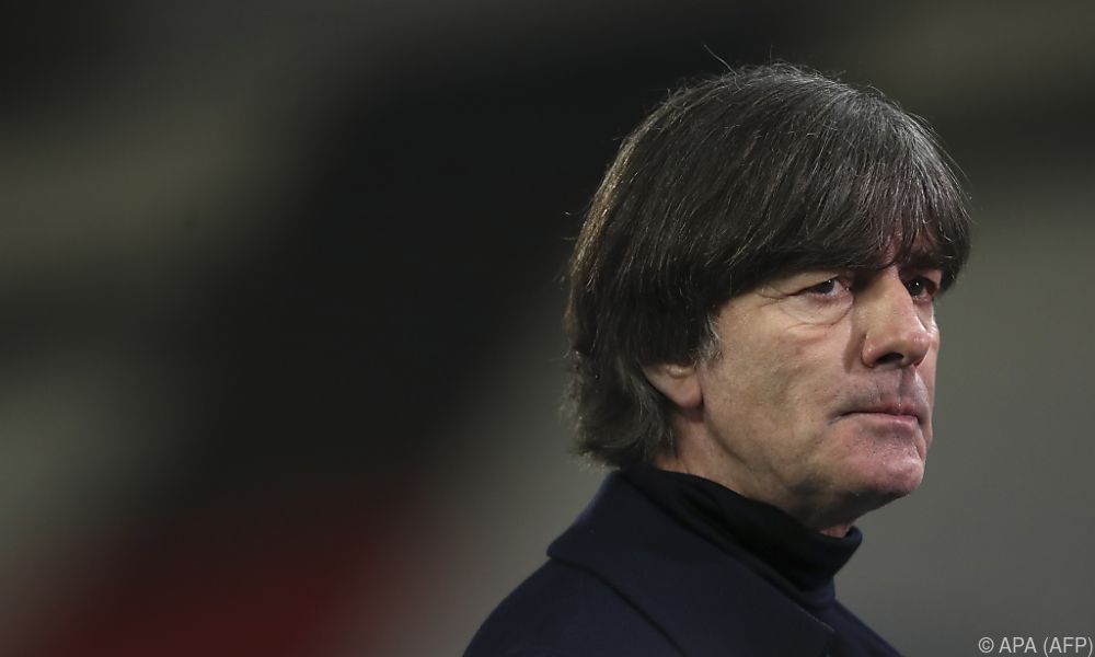 gedemuetigter-dfb-coach-loew-nach-0:6-in-erklaerungsnot gedemuetigter-dfb-coach-loew-nach-0:6-in-erklaerungsnot