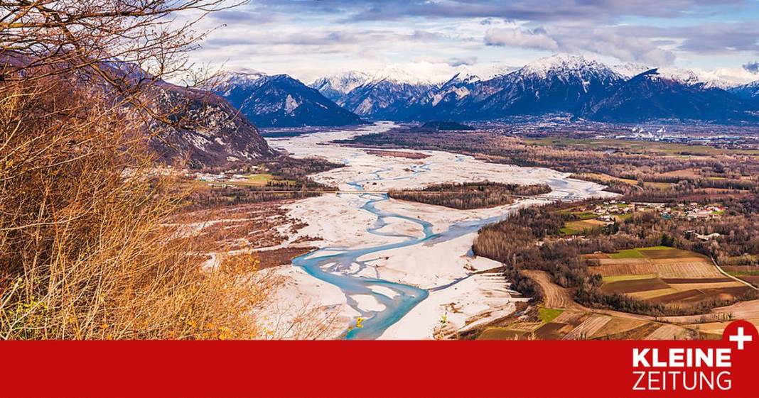 auf-den-schoensten-wanderrouten-zu-fuss-durch-friaul-julisch-venetien auf-den-schoensten-wanderrouten-zu-fuss-durch-friaul-julisch-venetien