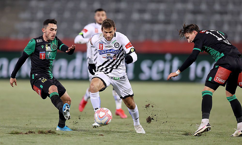 sturm-qualifiziert-sich-ohne-glanz-fuer-das-viertelfinale-im-oefb-cup sturm-qualifiziert-sich-ohne-glanz-fuer-das-viertelfinale-im-oefb-cup