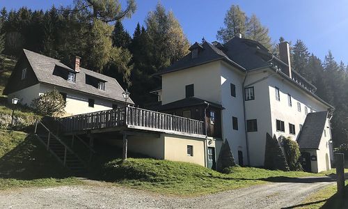 almgasthof-stueblergut-an-signa-gruppe-von-rene-benko-verkauft almgasthof-stueblergut-an-signa-gruppe-von-rene-benko-verkauft
