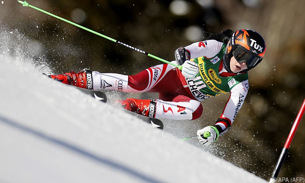oesv-riesenslalom-team-rueckt-in-courchevel-geschlossen-vor oesv-riesenslalom-team-rueckt-in-courchevel-geschlossen-vor