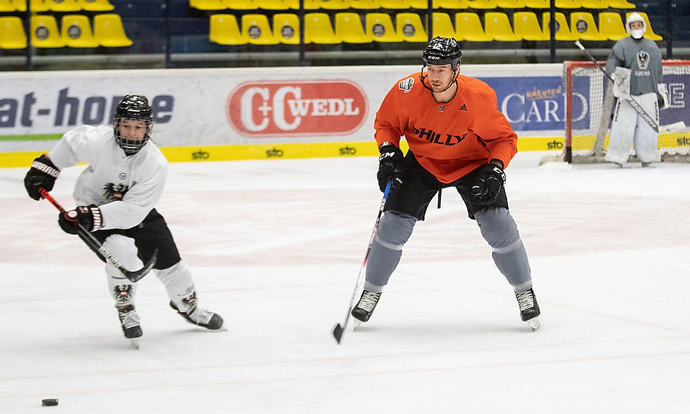 mit-raffl-holten-sich-die-damen-den-letzten-schliff mit-raffl-holten-sich-die-damen-den-letzten-schliff