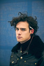 wie-der-schauspieler-thomas-prenn-gerade-durchstartet wie-der-schauspieler-thomas-prenn-gerade-durchstartet