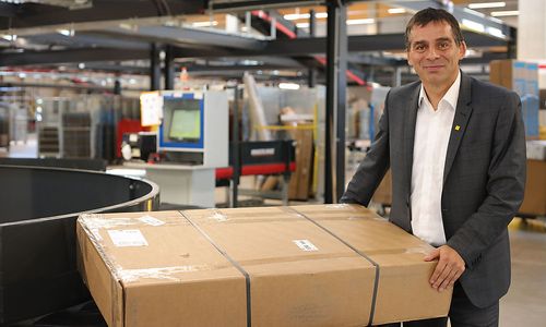 weihnachten-ist-vorbei,-der-paketboom-setzt-sich-dennoch-fort weihnachten-ist-vorbei,-der-paketboom-setzt-sich-dennoch-fort