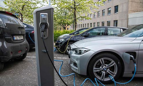 in-norwegen-faehrt-bereits-jeder-zweite-neuwagen-elektrisch in-norwegen-faehrt-bereits-jeder-zweite-neuwagen-elektrisch