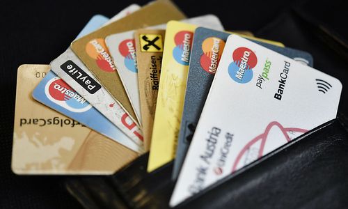 bankomatkarten-gluehen:-1,1-milliarden-transaktionen-in-einem-jahr bankomatkarten-gluehen:-1,1-milliarden-transaktionen-in-einem-jahr