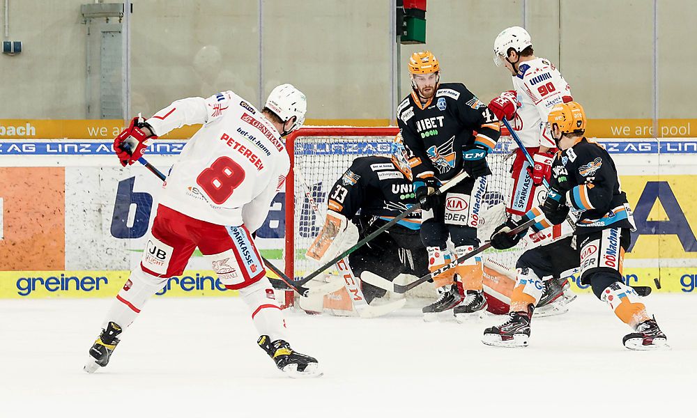 eine-glasklare-nummer-fuer-die-rotjacken eine-glasklare-nummer-fuer-die-rotjacken