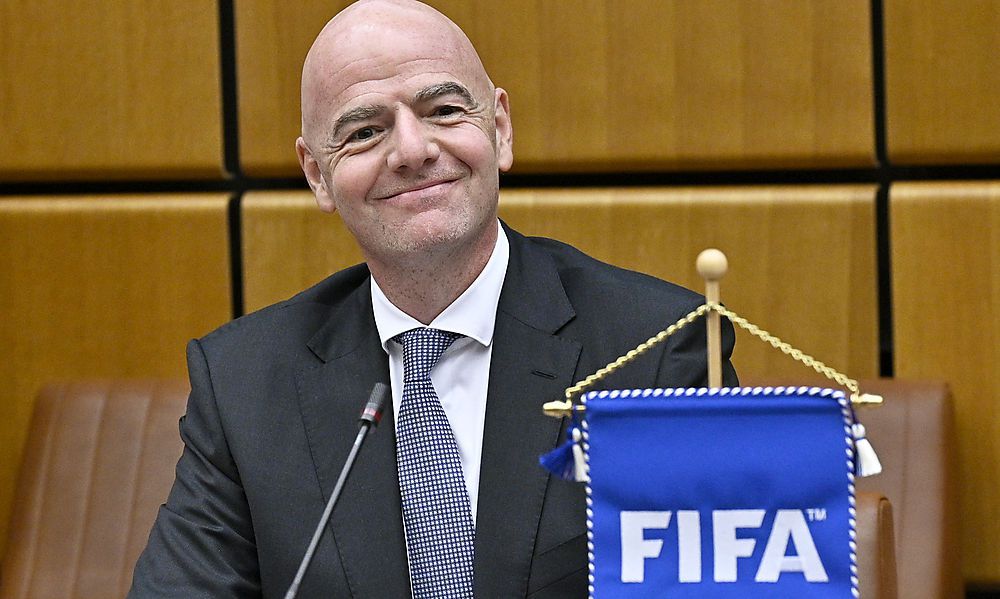 infantino-lobt-saudi-arabien-und-wird-dafuer-scharf-kritisiert infantino-lobt-saudi-arabien-und-wird-dafuer-scharf-kritisiert