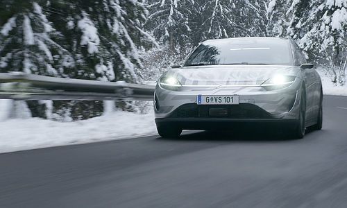 sony-e-auto-von-magna-kurvt-schon-durch-oesterreich sony-e-auto-von-magna-kurvt-schon-durch-oesterreich