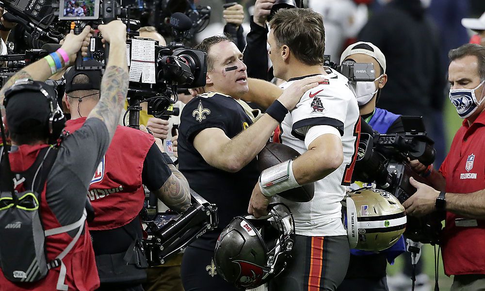 tom-brady-behielt-im-legendenduell-mit-drew-brees-die-oberhand tom-brady-behielt-im-legendenduell-mit-drew-brees-die-oberhand