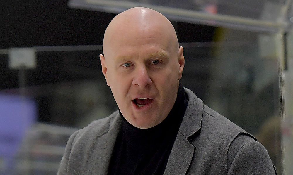 ex-ebel-trainer-bojan-zajc-zeigt-training-fuer-hartgesottene ex-ebel-trainer-bojan-zajc-zeigt-training-fuer-hartgesottene