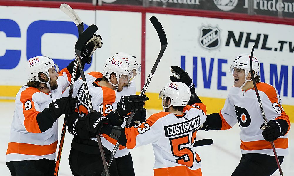 raffl-mit-siegtreffer-bei-flyers-erfolg raffl-mit-siegtreffer-bei-flyers-erfolg