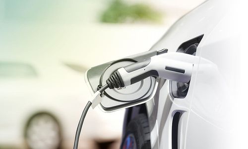 warum-viele-elektroautos-fuer-stromnetze-problematisch-sein-koennen warum-viele-elektroautos-fuer-stromnetze-problematisch-sein-koennen