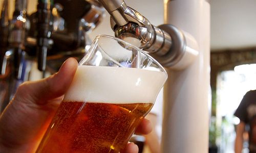 briten-muessen-fast-50-millionen-liter-bier-vernichten briten-muessen-fast-50-millionen-liter-bier-vernichten