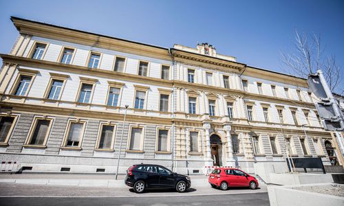 holt-sich-die-stadt-die-benediktinerschule-zurueck? holt-sich-die-stadt-die-benediktinerschule-zurueck?